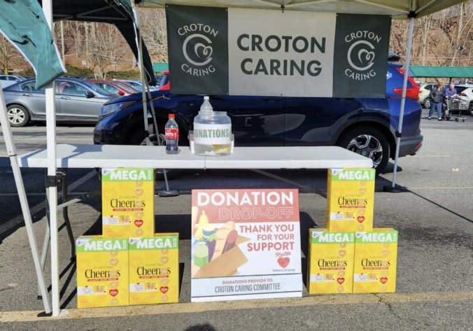 April 2023 Food Baskets  Please join us in supporting our neighbors in need with packing and delivering food baskets to our Croton neighbors.